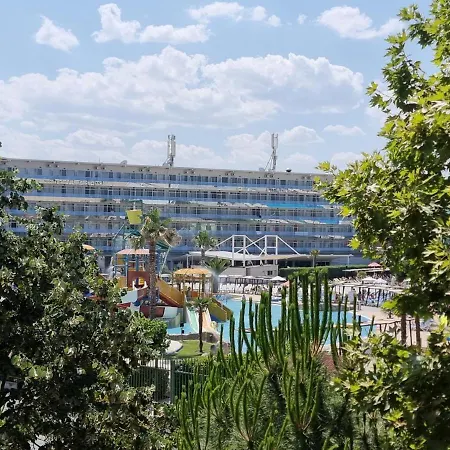 Aquapark 2bd For Family Slăntjev Brjag